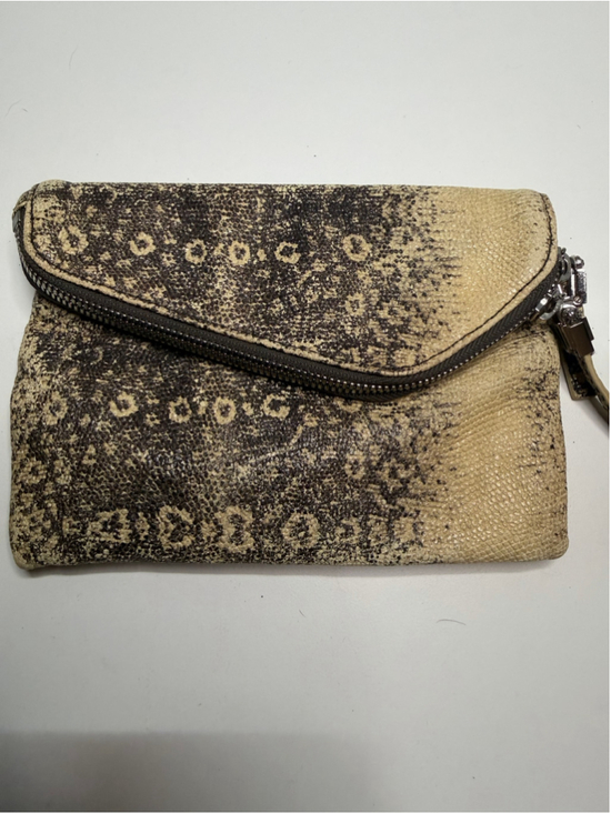 Henri Bendel Handbags - Women's Henri Bendel One Size Snake Print Clutch in Beige and Black